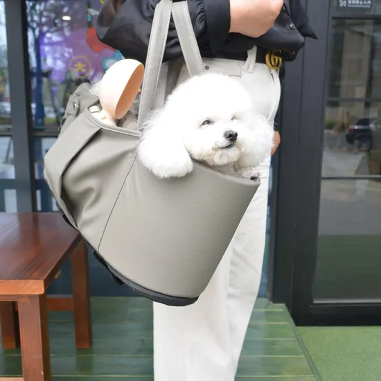Fashion Faux Leather Dog Bed for Car, Soft PP Cotton Synthetic Leather Pet Net for out Door