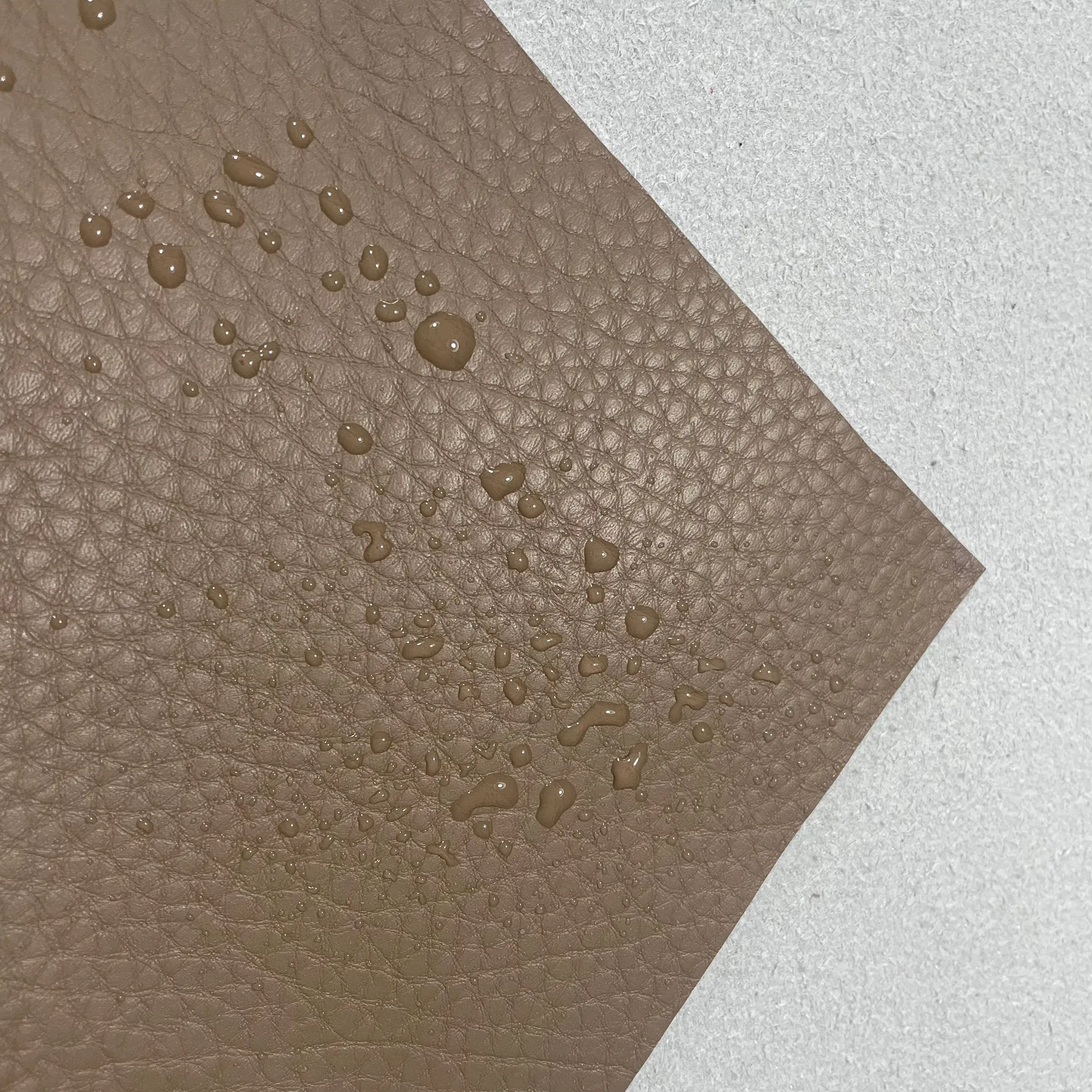 2mm Solvent-Free Eco-Friendly PU Faux Leather for Sofa, Hot Sale Synthetic Leather Material Fabric East China Fair A588-5-4